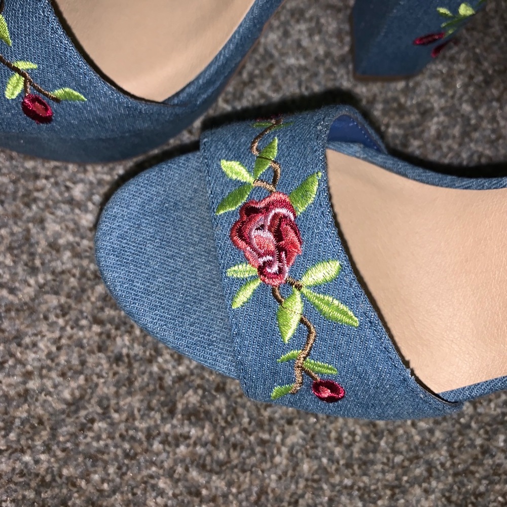 Heels bundle - Picture 2 of 10